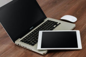 Create realistic mockups for your awesome apps | MOCKUPSJAR - Free ...